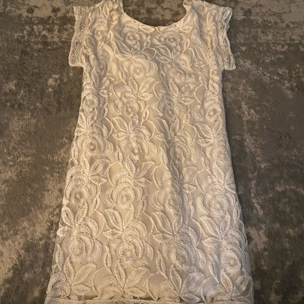 Long white Lacey shirt